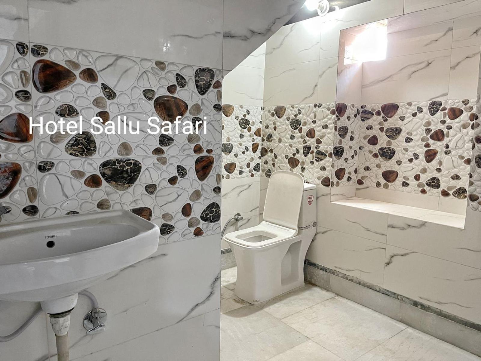 Hotel Sallu Safari Jaisalmer Buitenkant foto